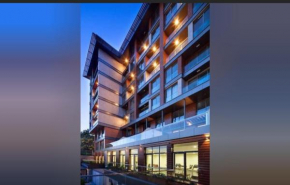 Taksim apartment with pool